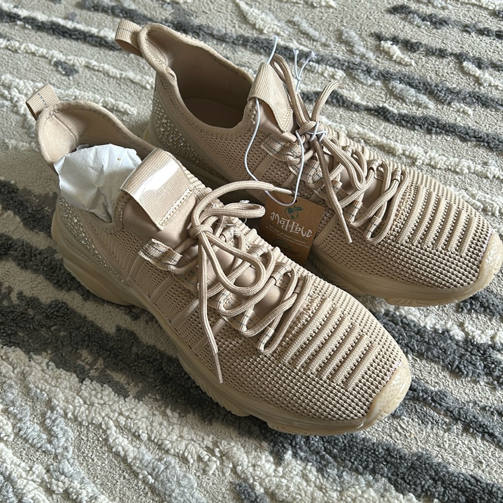 Madpole mandy tennis shoes